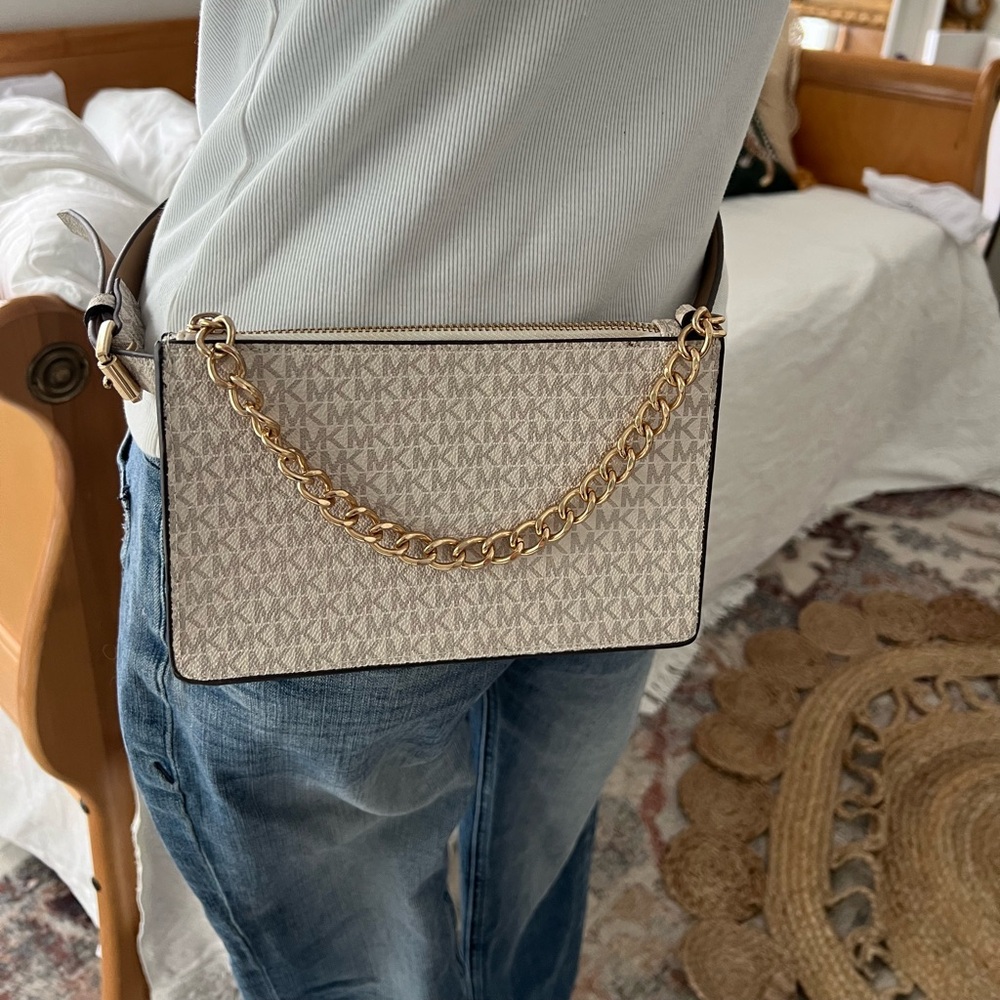 Michael Kors waist fashion bag